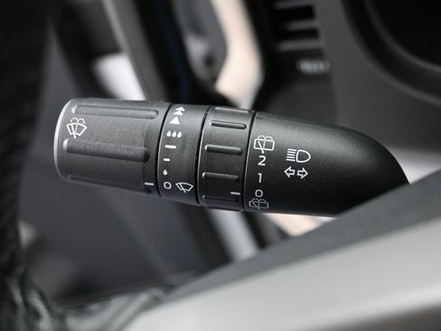 Used 2023 Ford Bronco Wildtrak image 17