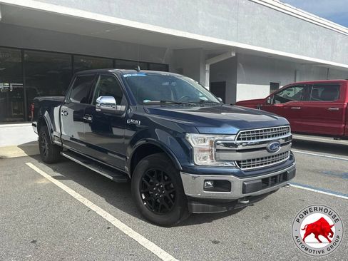 Used 2018 Ford F150 Lariat w/ Equipment Group 502A Luxury AWD/4WD image 11