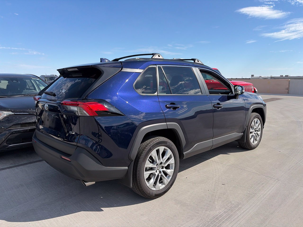 Used 2025 Toyota RAV4 XLE Premium w/ Weather Package FWD image 2