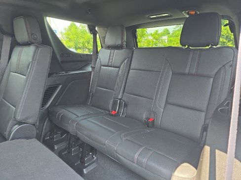 Used 2022 Chevrolet Tahoe RST w/ Luxury Package image 16