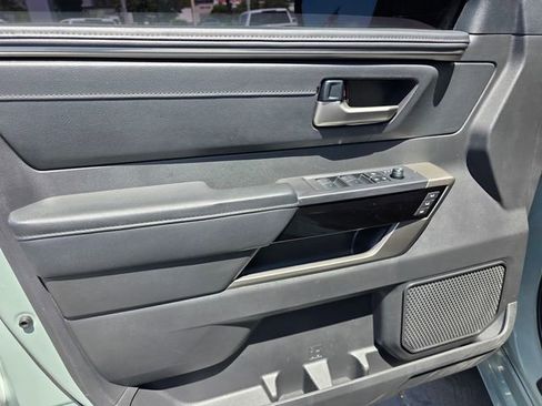 Used 2024 Toyota Tundra Limited AWD/4WD image 10