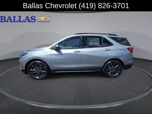 Used 2023 Chevrolet Equinox RS w/ LPO, Cargo Package FWD image 5
