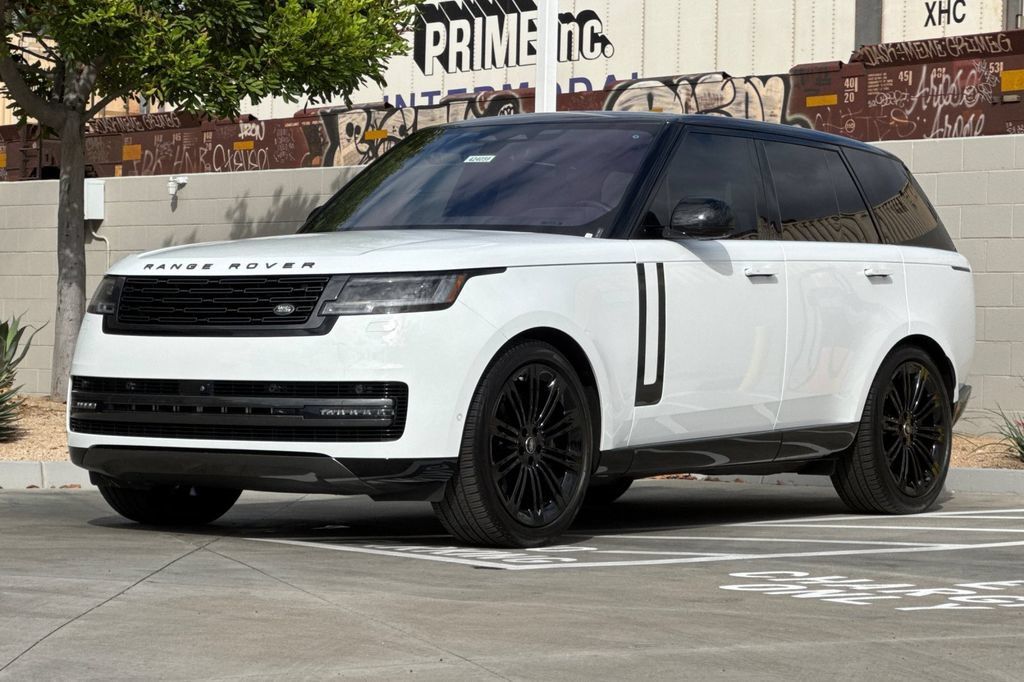 Used 2023 Land Rover Range Rover SE AWD/4WD image 10