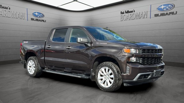 Used 2020 Chevrolet Silverado 1500 Custom w/ Custom Value Package AWD/4WD image 1