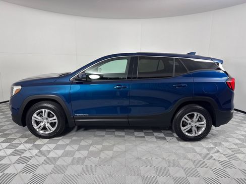 Used 2020 GMC Terrain SLE image 6