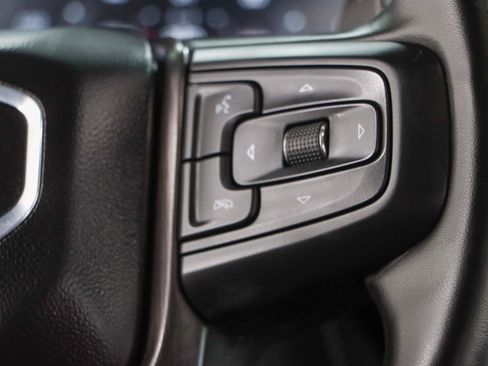 Used 2024 GMC Sierra 1500 AT4 w/ Technology Package AWD/4WD image 16