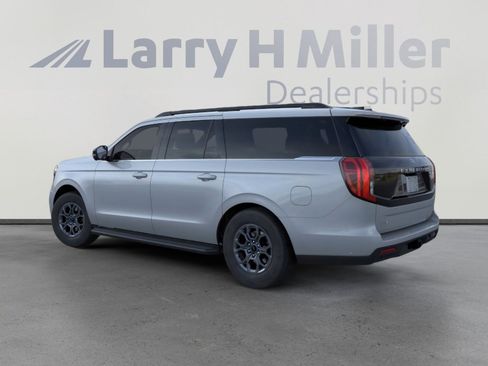 New 2026 Ford Expedition Max Active image 4