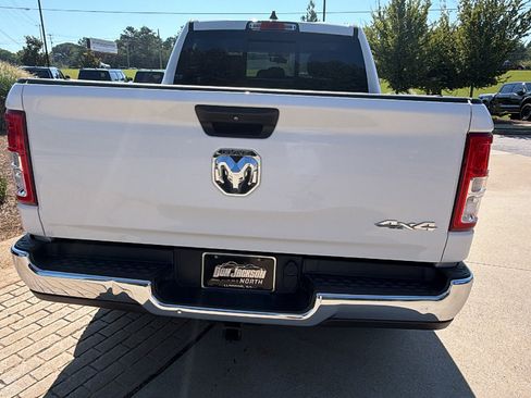 Used 2019 RAM 1500 Tradesman AWD/4WD image 9