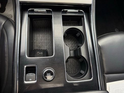 Used 2023 Lincoln Aviator AWD w/ Premium Package image 25