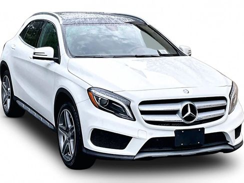 Used 2015 Mercedes-Benz GLA 250 4MATIC image 5