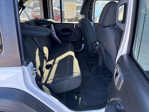 Certified 2024 Jeep Wrangler Sport S image 25