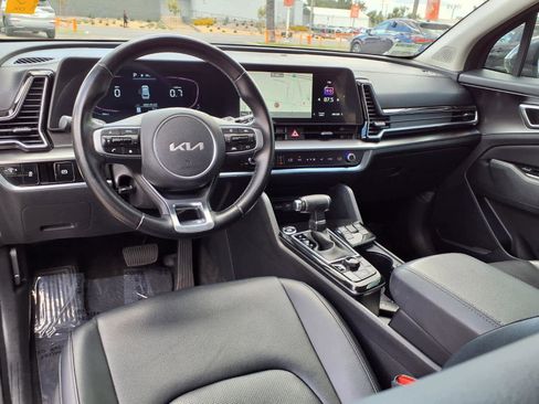 Used 2023 Kia Sportage EX FWD image 12