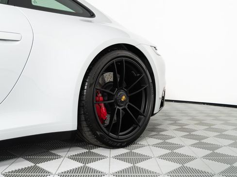Used 2023 Porsche 911 Carrera GTS RWD image 19