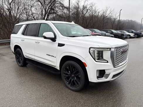 Used 2023 GMC Yukon Denali image 6