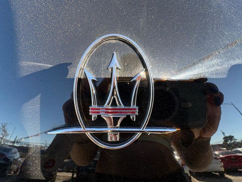 Used 2015 Maserati Ghibli S Q4 image 29