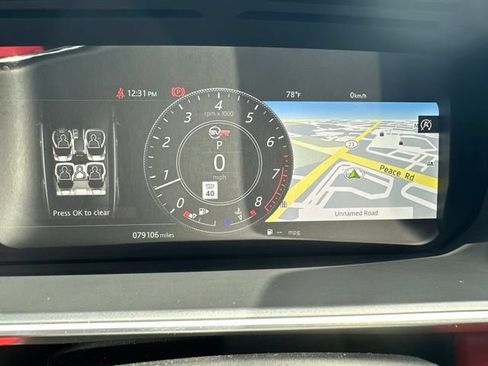 Used 2018 Land Rover Range Rover Sport SVR AWD/4WD image 18