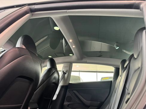 Used 2023 Tesla Model 3 Standard Range RWD image 19