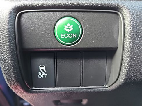 Used 2017 Honda Accord Sport image 23