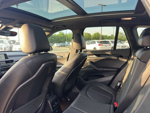 Used 2017 BMW X1 sDrive28i FWD image 17