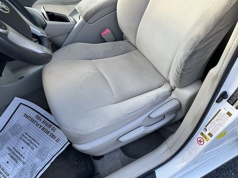 Used 2011 Toyota Prius Two FWD image 17