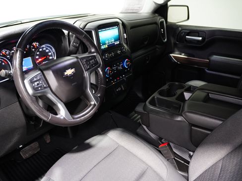 Used 2020 Chevrolet Silverado 1500 LT w/ All-Star Edition image 11