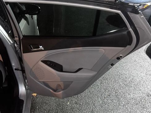 Used 2013 Kia Optima EX w/ Premium Pkg image 18