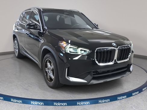 Certified 2023 BMW X1 xDrive28i image 3