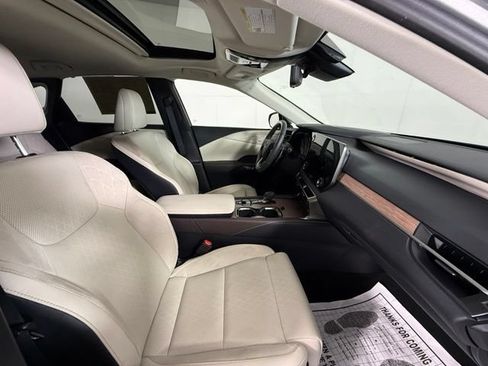 Used 2023 Lexus RX 350 FWD w/ Accessory Package (Z1) image 37