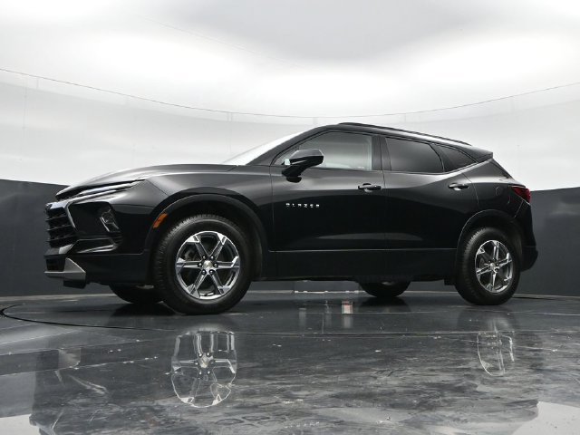 Used 2024 Chevrolet Blazer LT w/ Convenience Package FWD image 44