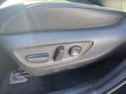 Used 2025 Toyota RAV4 XLE Premium FWD image 14