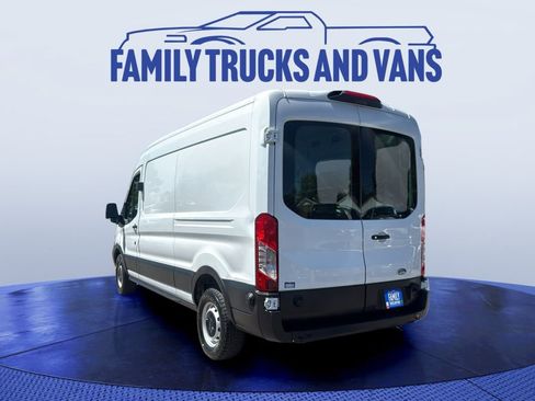 Used 2019 Ford Transit 250 148 Medium Roof RWD image 3
