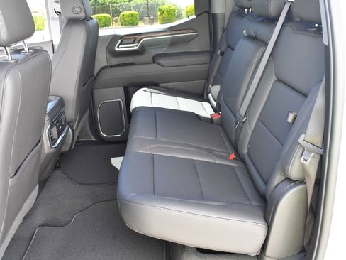 New 2026 GMC Sierra 1500 SLT w/ SLT Premium Plus Package image 27