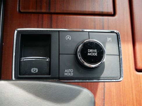 Used 2022 Lincoln Navigator L Reserve image 24