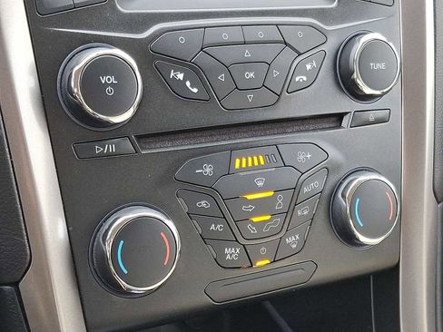 Used 2018 Ford Fusion S image 23