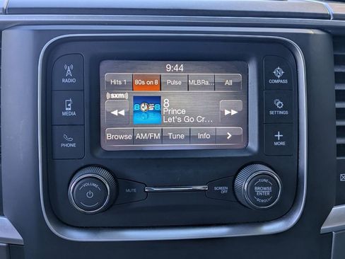 Used 2022 RAM 1500 Classic SLT image 20