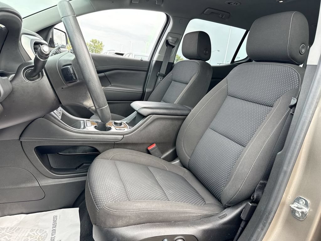Used 2023 GMC Acadia SLE w/ Driver Convenience Package AWD/4WD image 11