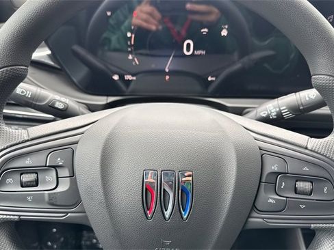 New 2026 Buick Envista Preferred w/ Advanced Safety Package image 25