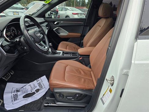 Used 2021 Audi Q3 2.0T Premium Plus w/ Premium Plus Package image 24