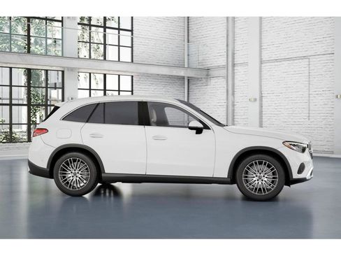 New 2026 Mercedes-Benz GLC 300 4MATIC image 15