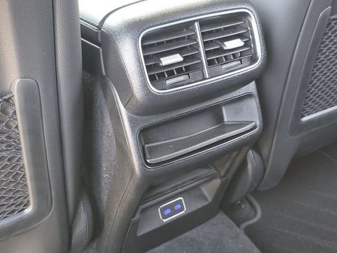 Used 2025 Mercedes-Benz GLE 450 4MATIC Coupe image 31