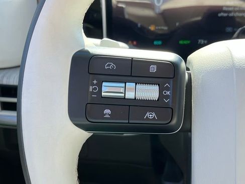 Used 2025 Hyundai Santa Fe Calligraphy image 19