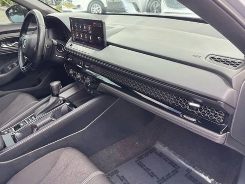Used 2023 Honda Accord Sport image 20
