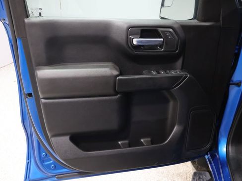 Used 2022 Chevrolet Silverado 1500 Custom image 14