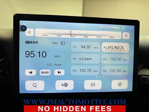 Used 2017 Jeep Wrangler Unlimited Rubicon image 24