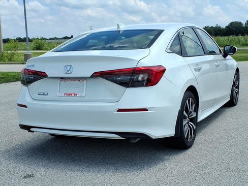 Used 2024 Honda Civic EX image 2