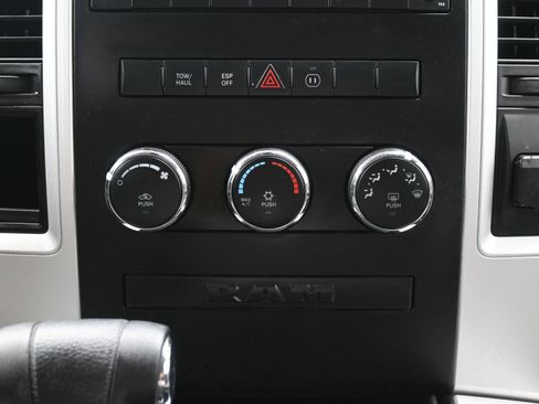 Used 2009 Dodge Ram 1500 Truck SLT w/ Lone Star Regional Pkg image 31