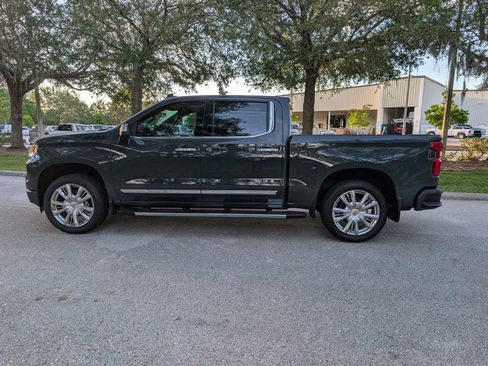 New 2026 Chevrolet Silverado 1500 High Country w/ High Country Premium Package AWD/4WD image 5