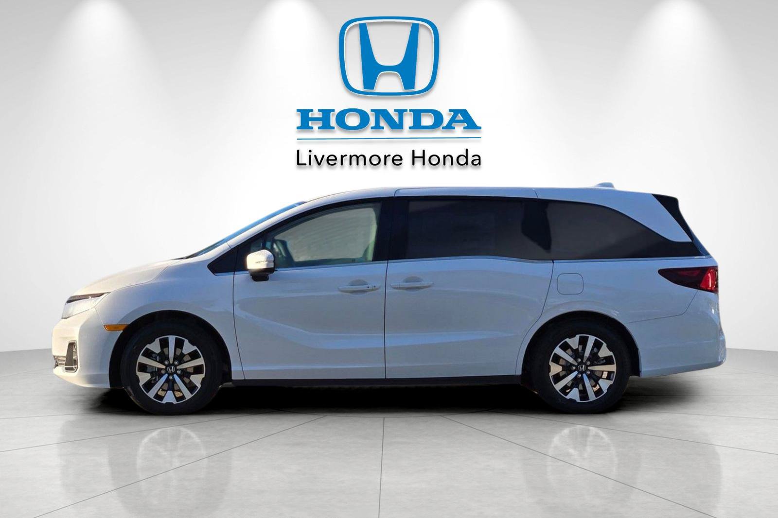 New 2026 Honda Odyssey EX-L image 9