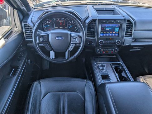 Used 2020 Ford Expedition Limited image 13