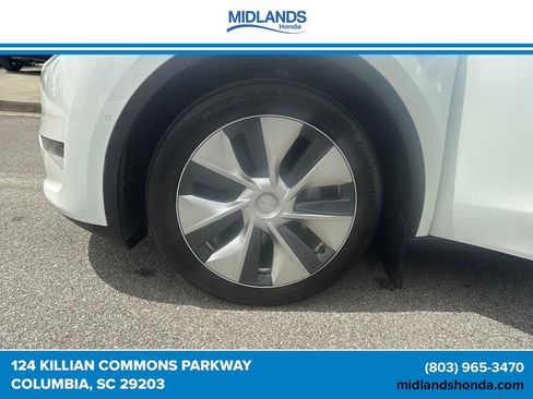 Used 2021 Tesla Model Y Long Range AWD/4WD image 19